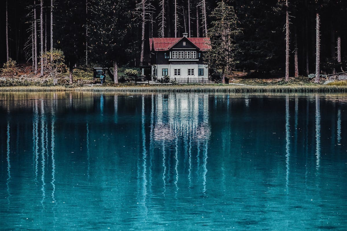 Bellaire Modern Exterior - Image 2